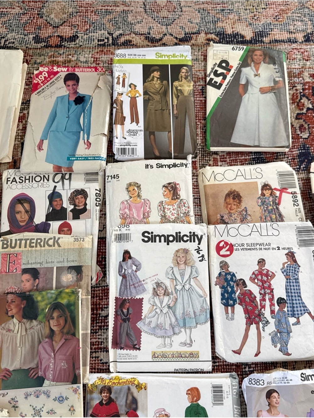 44 vintage sewing patterns 80-2000's